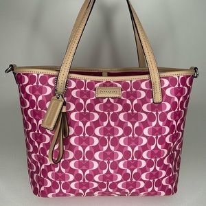 COACH F26201 Park Metro Pink Dream C Small Tote